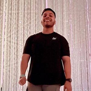 Meet your Posher, Henry